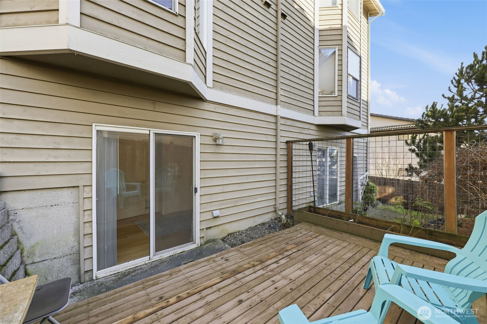 1227 NE 135th St