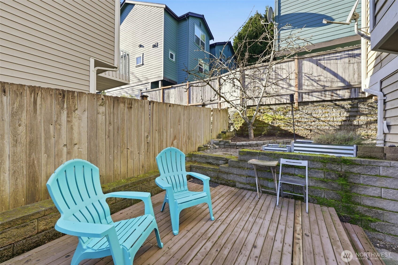 1227 NE 135th St