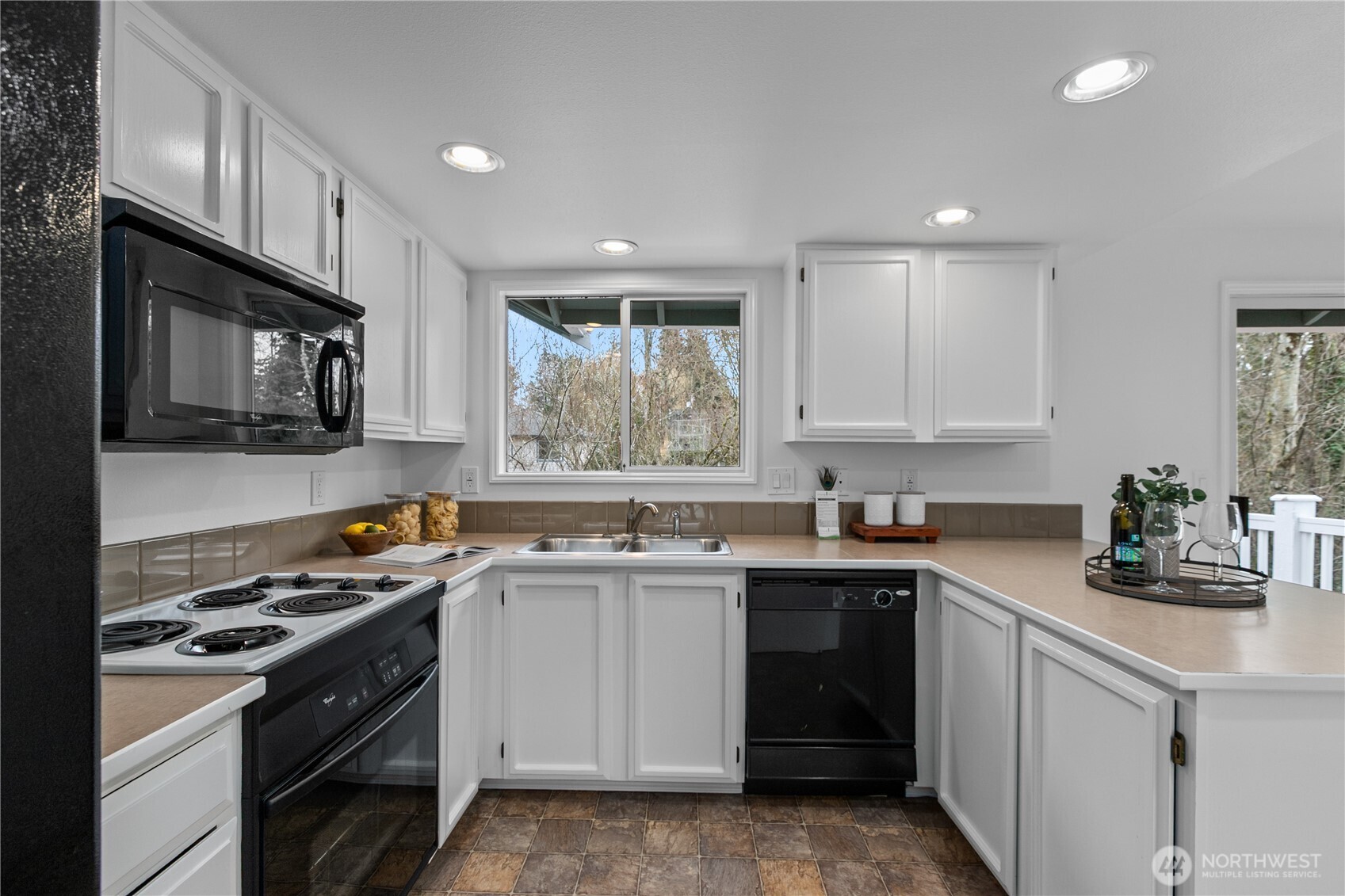 15010 87th Avenue NE