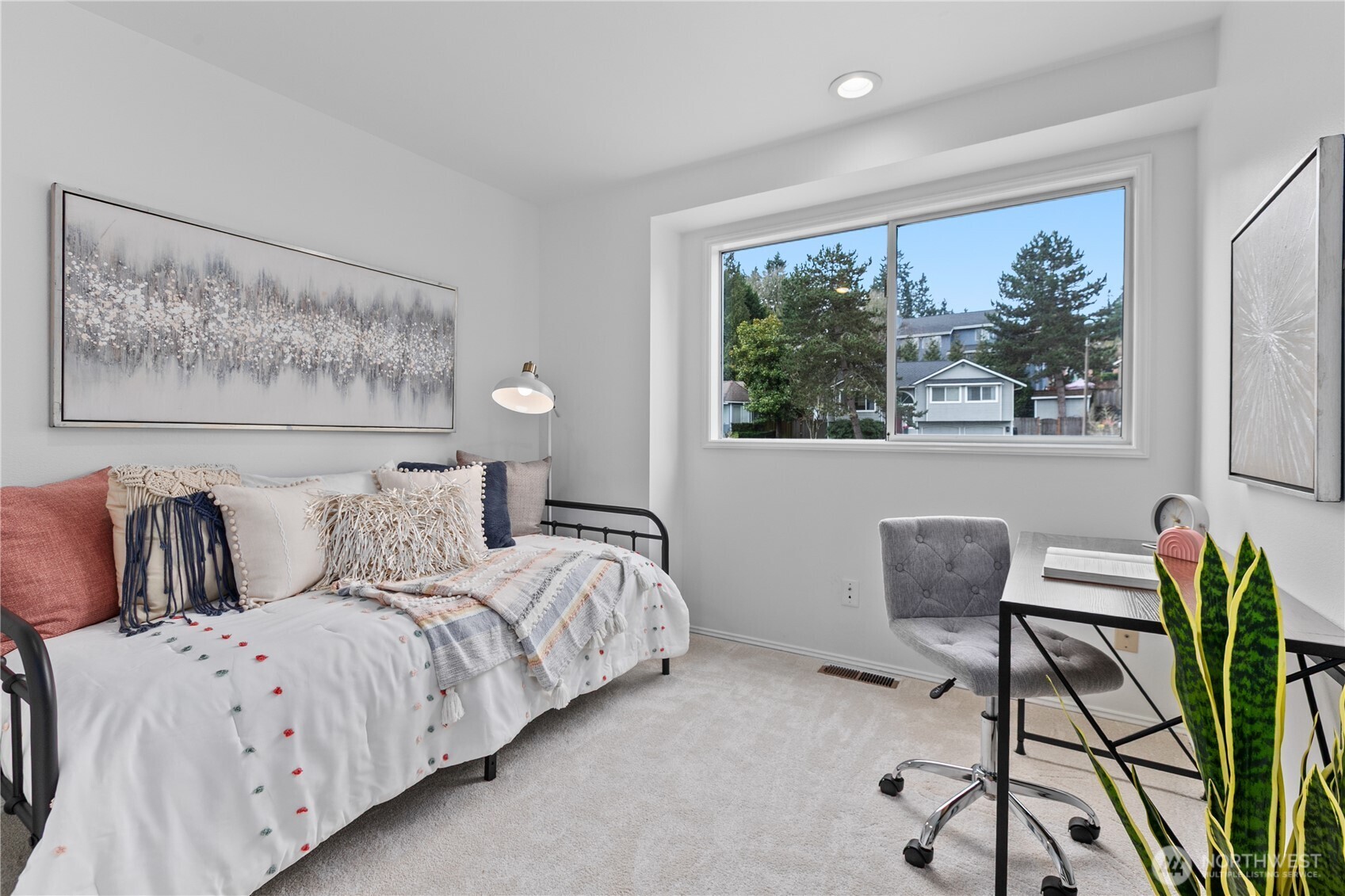 15010 87th Avenue NE