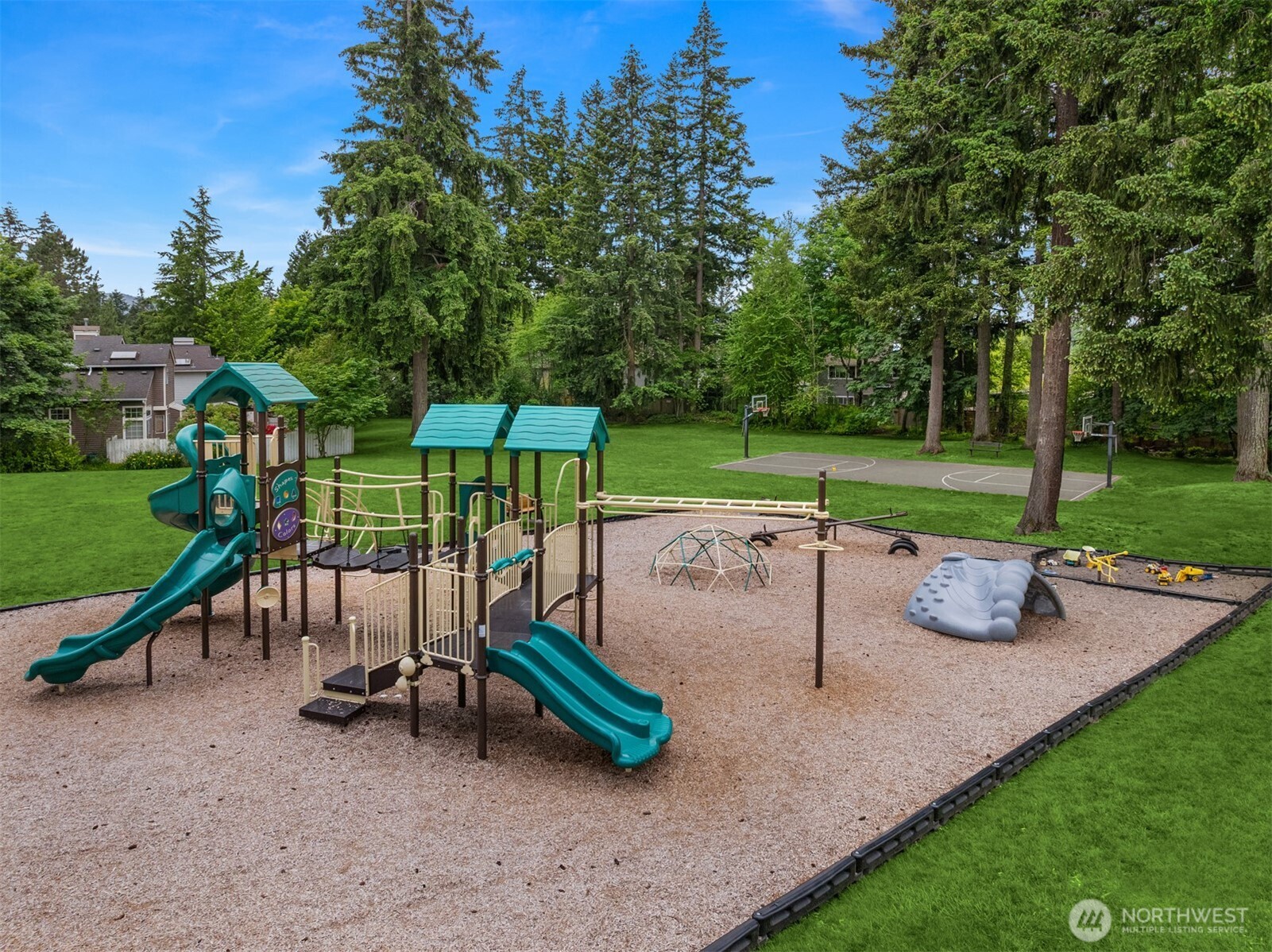 24213 SE 38th Place