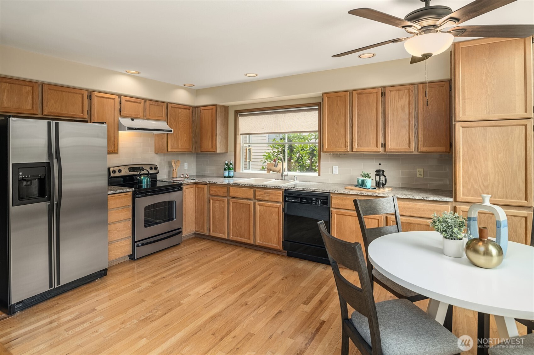 24213 SE 38th Place