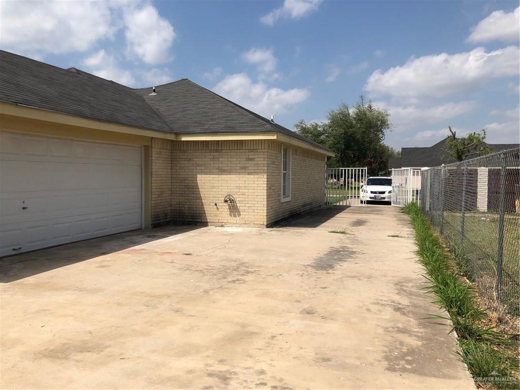 3506 Alice Lane