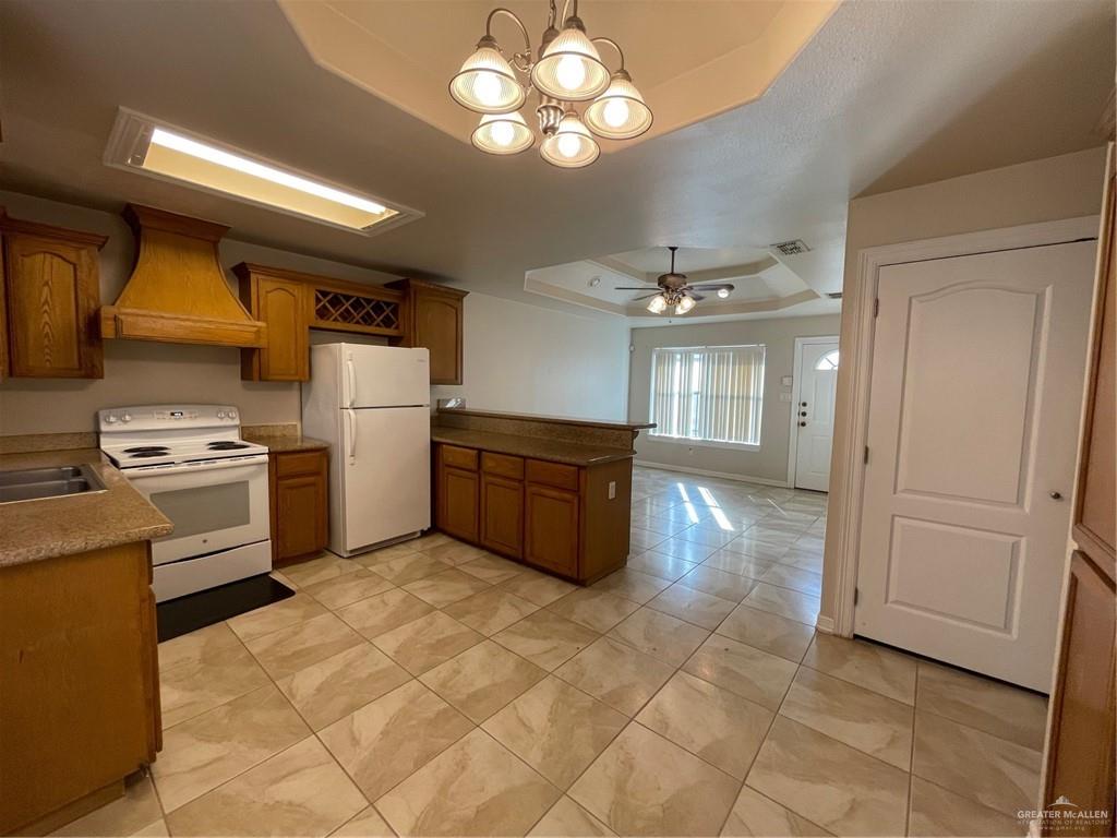 700 W Bahamas Drive # 2