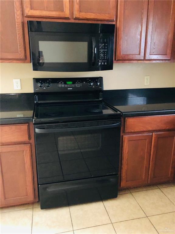 3902 S Sheraton Avenue # 2