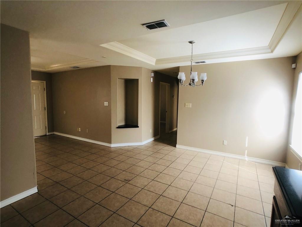 3902 S Sheraton Avenue # 2