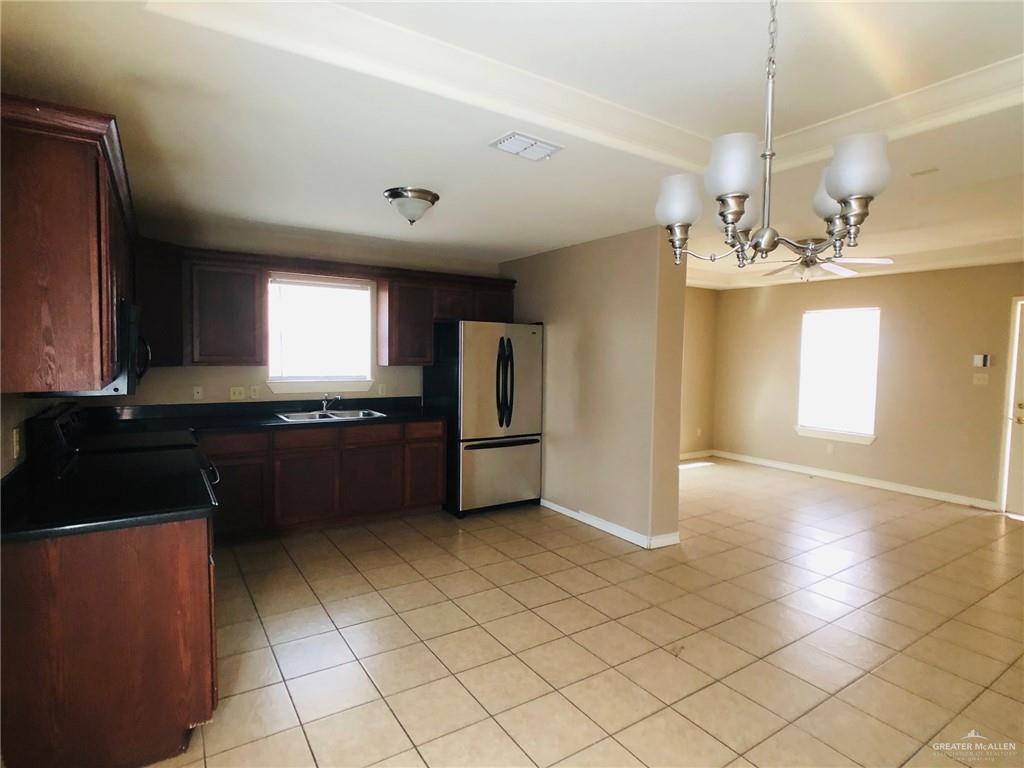 3902 S Sheraton Avenue # 2