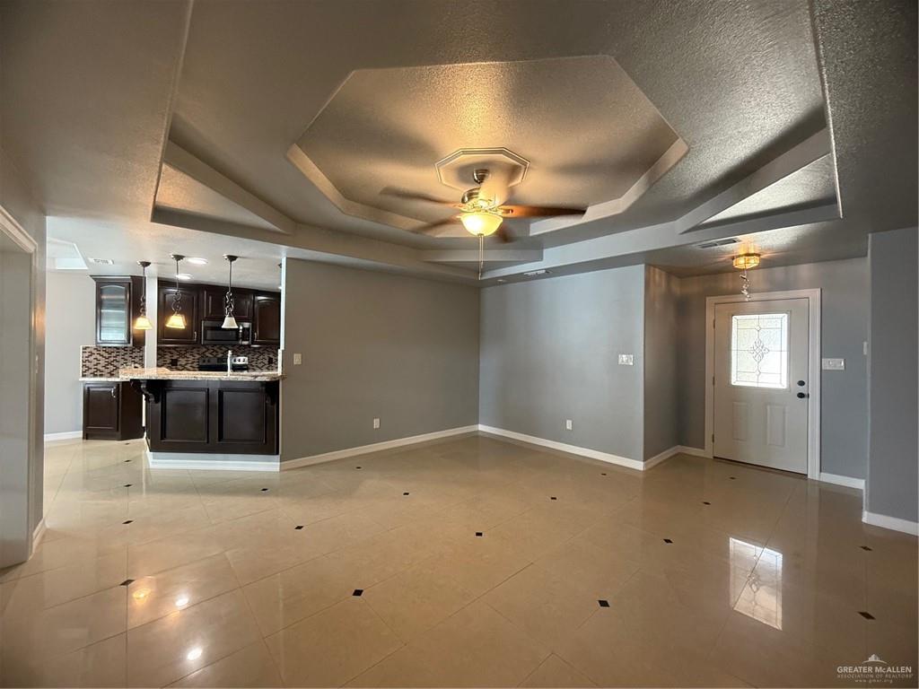 102 N Vista Del Sol Drive