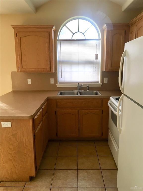 812 N Cross Lane # 2