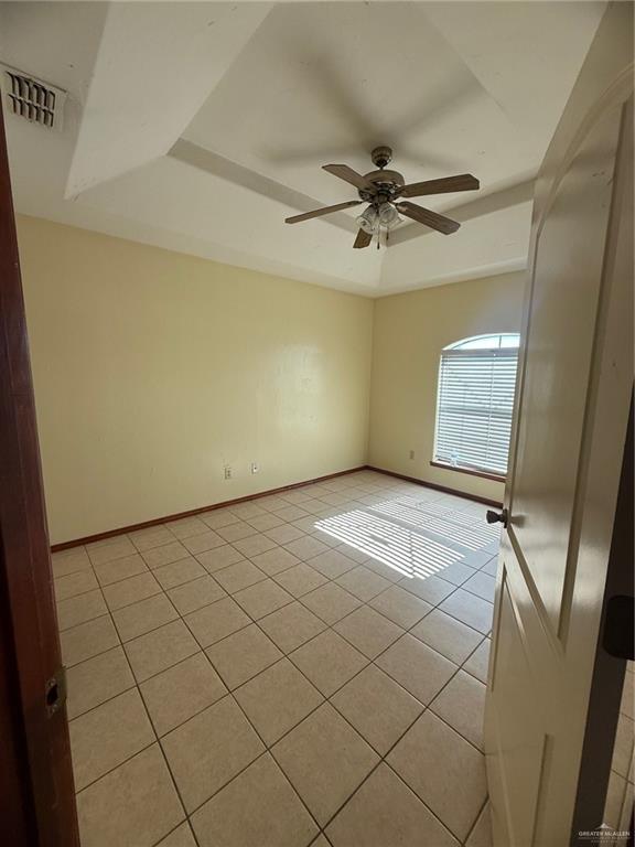 2000 Circle Drive # 4