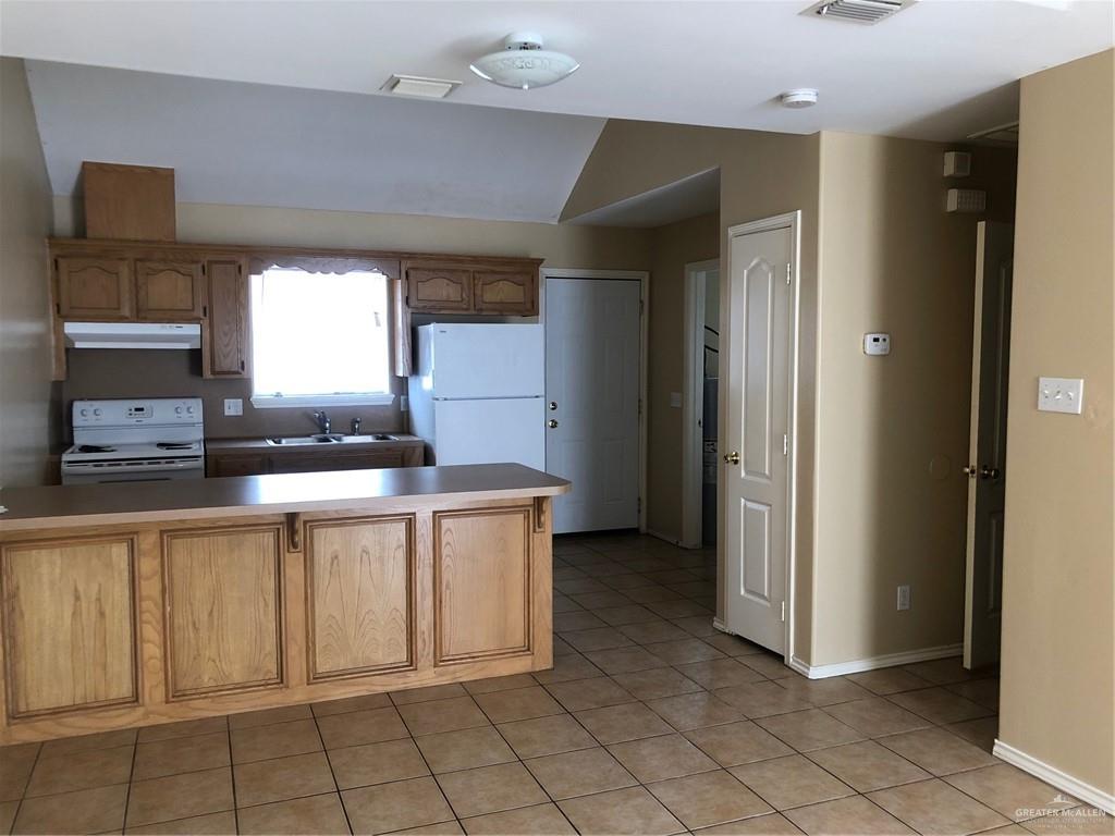 804 N Cross Lane # 4