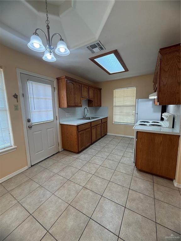 1505 E Coyote Street # B
