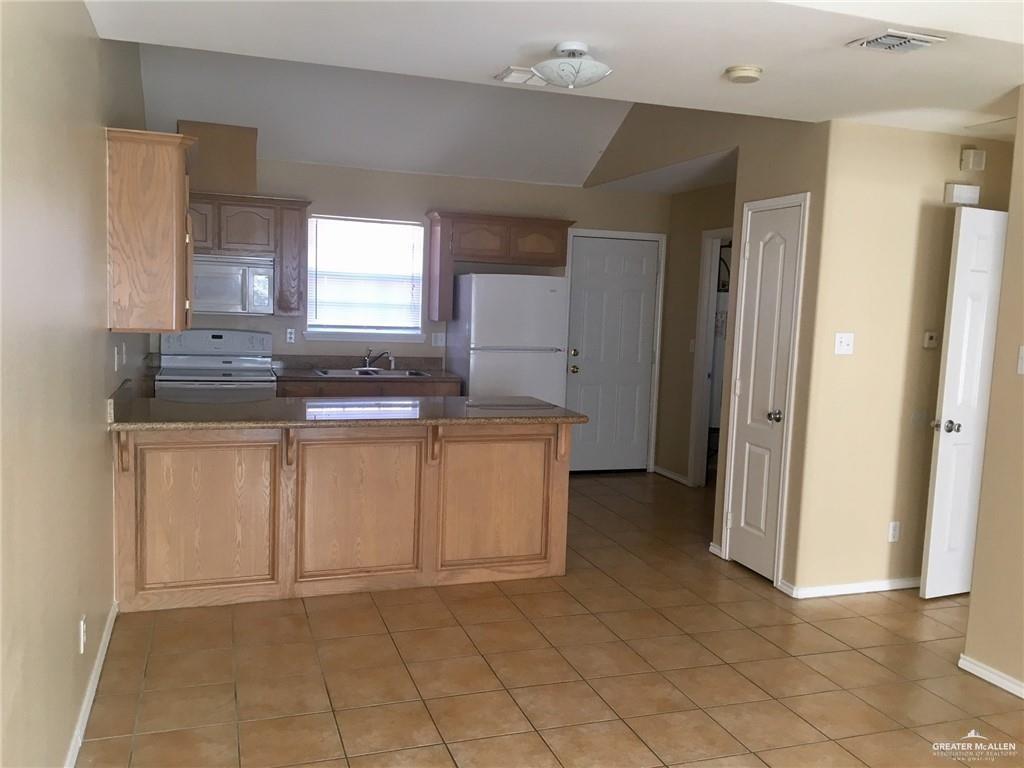 2501 Toledo Avenue # 27