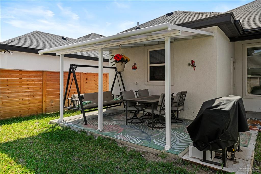 2729 E Conroe Road