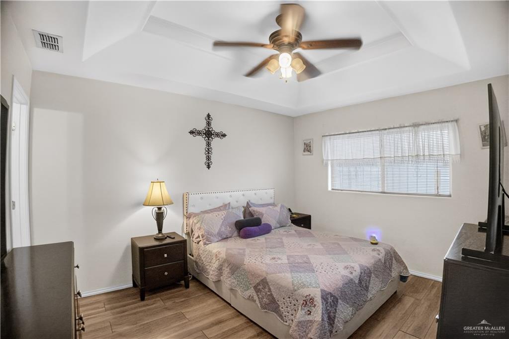 2507 Grandora Drive
