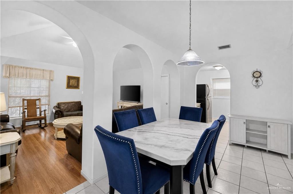 2507 Grandora Drive