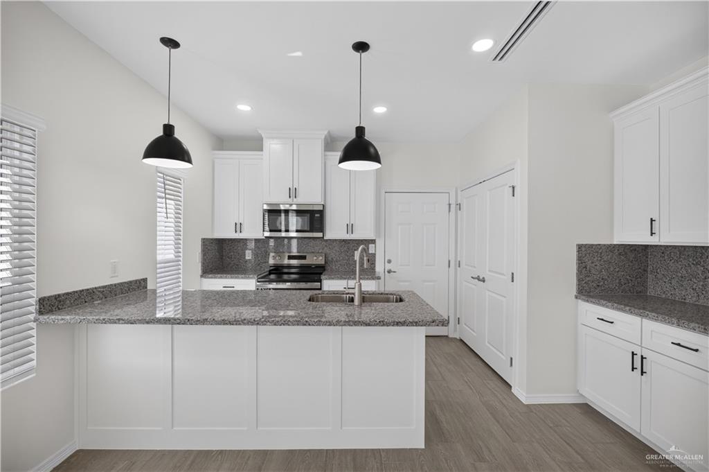 409 N Alexandrite Avenue # 1