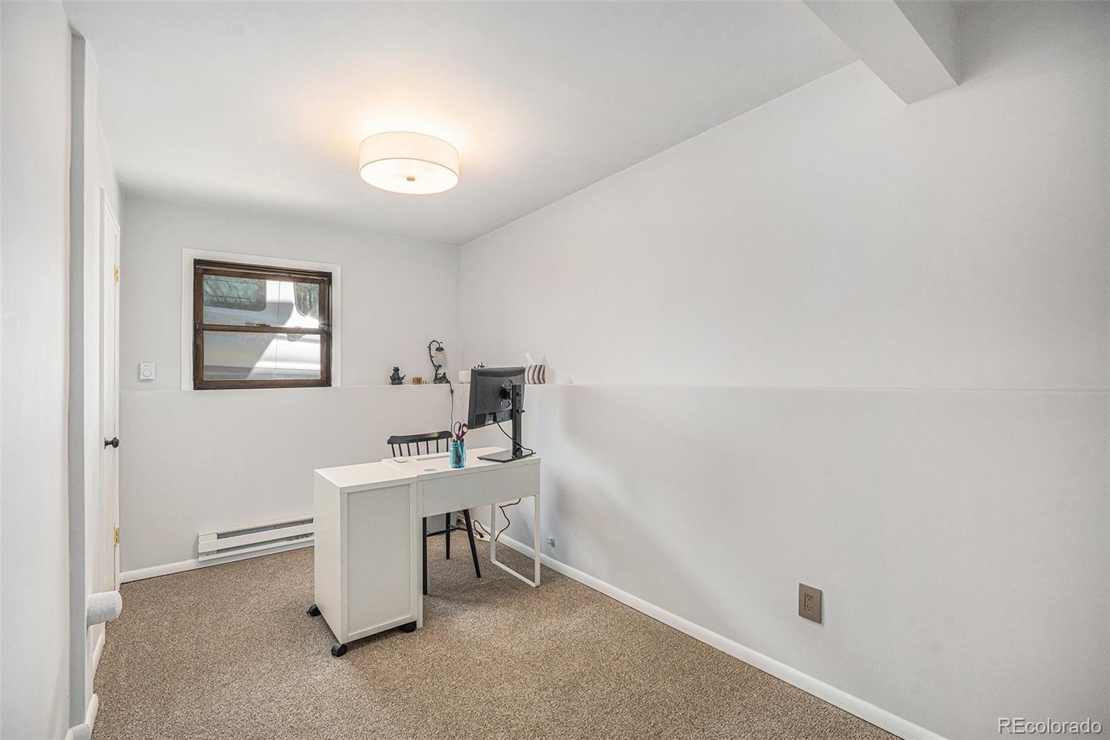 11557 Green Circle