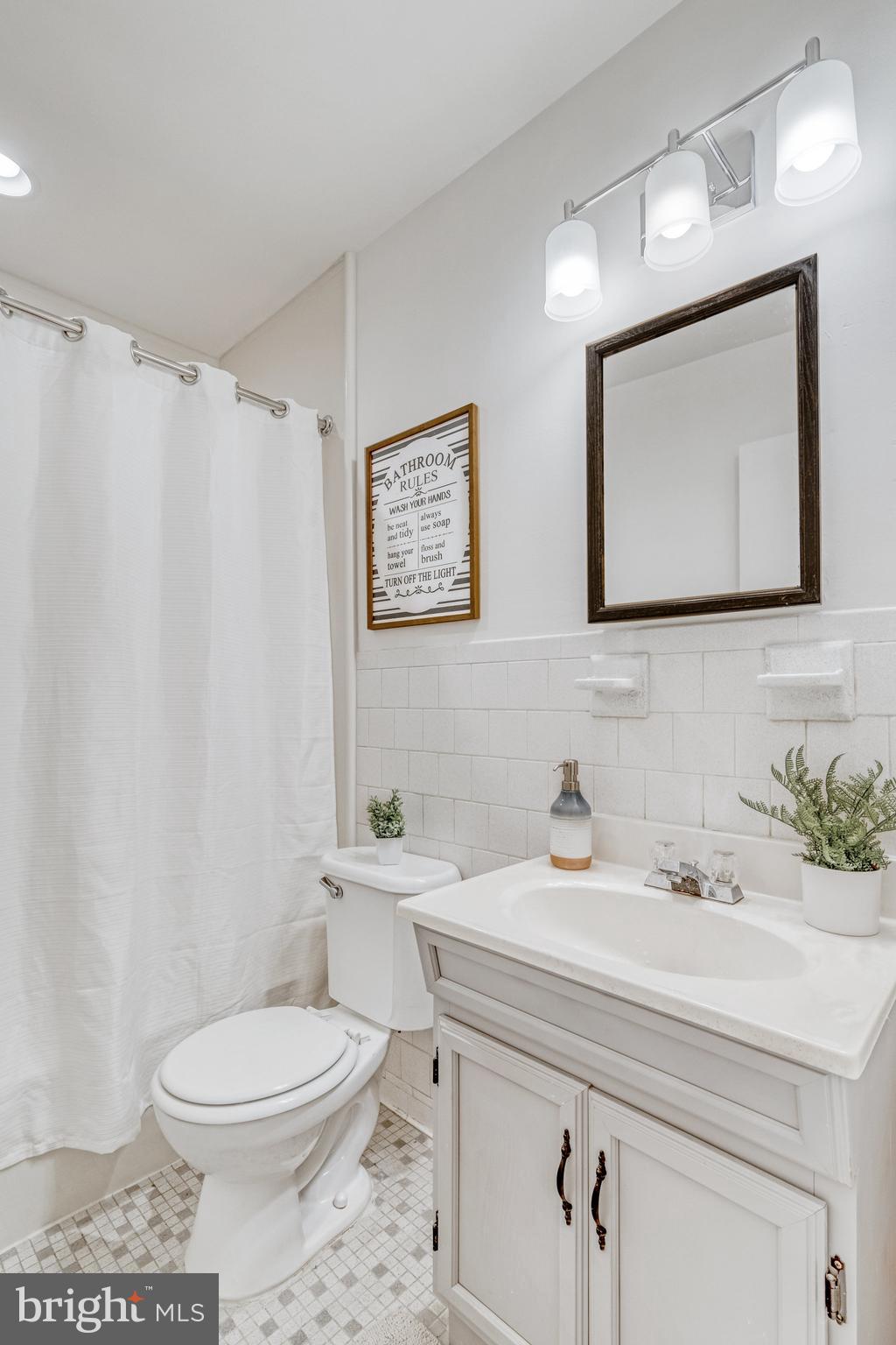 10720 W West Dr #303