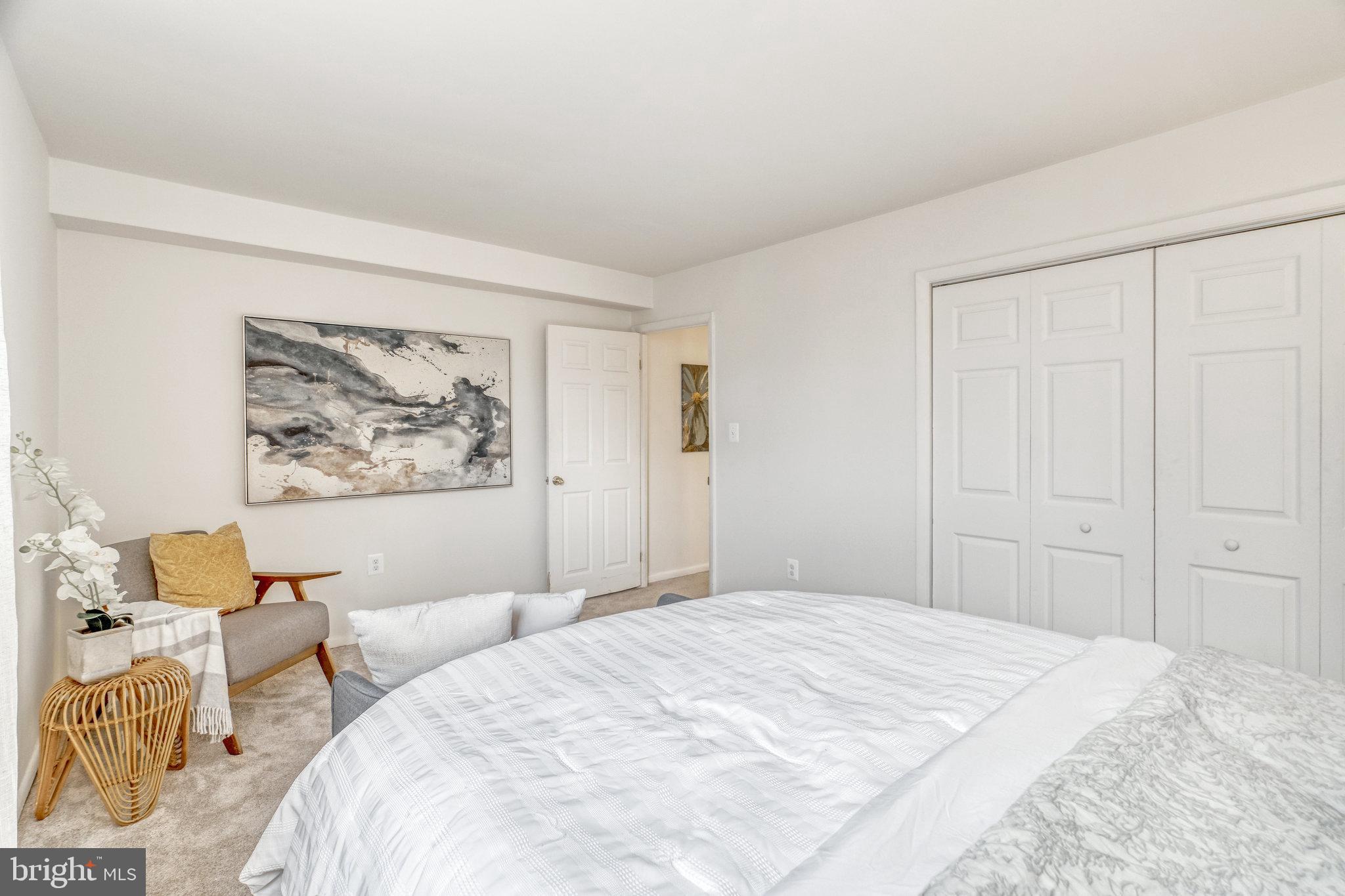 10720 W West Dr #303