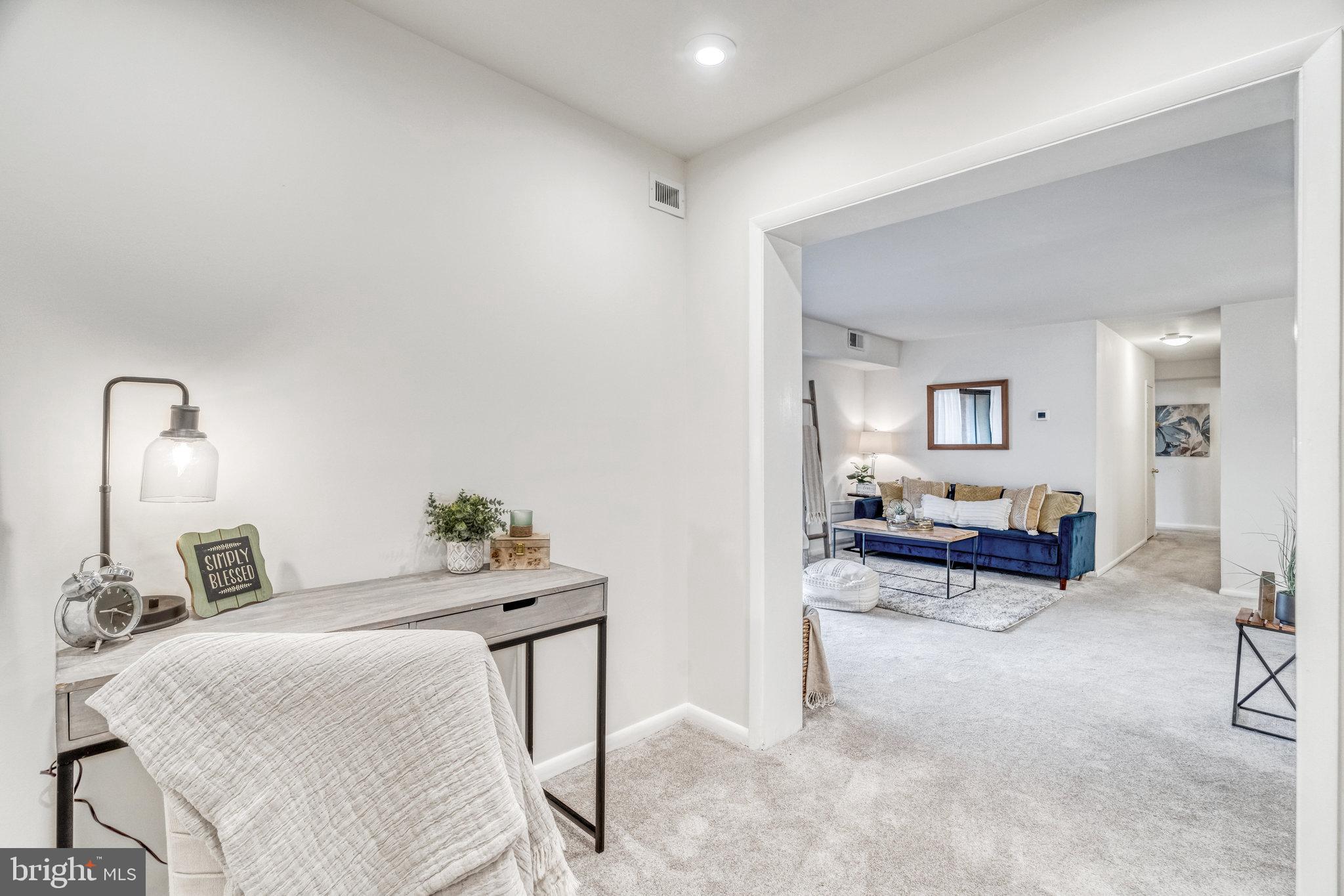 10720 W West Dr #303