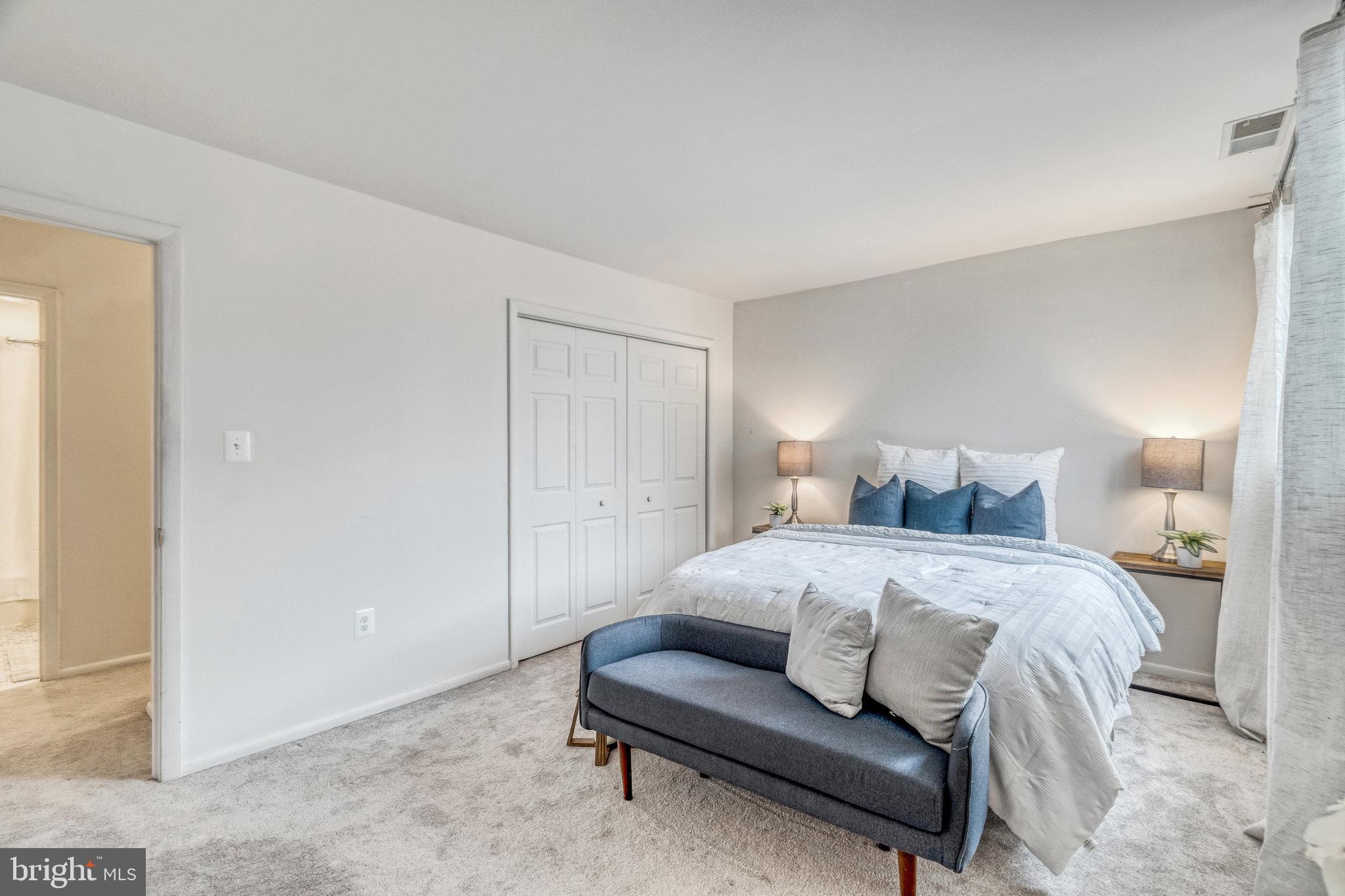 10720 W West Dr #303