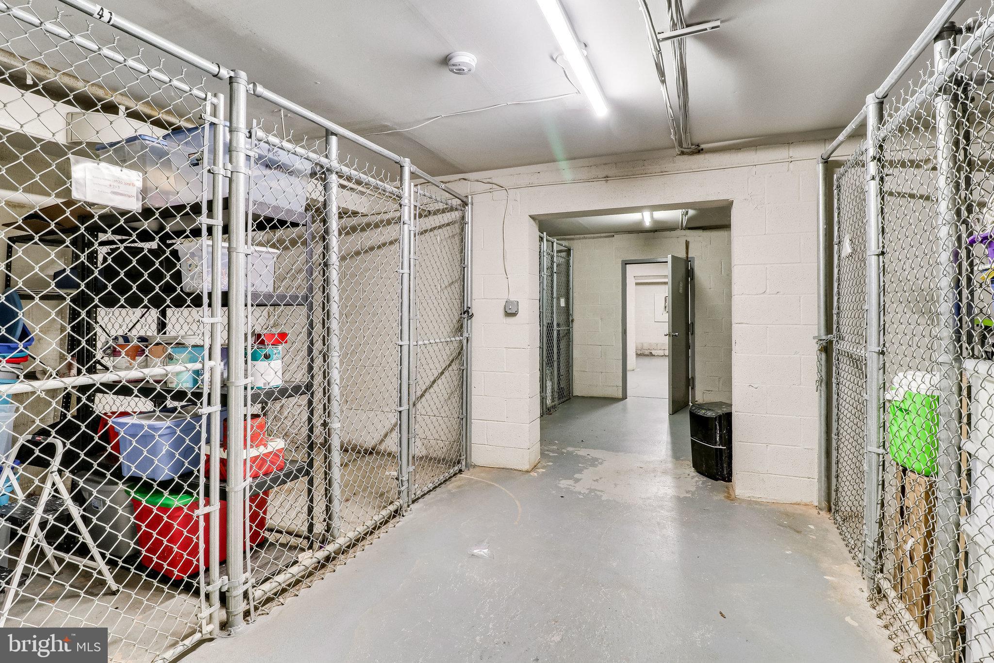 10720 W West Dr #303