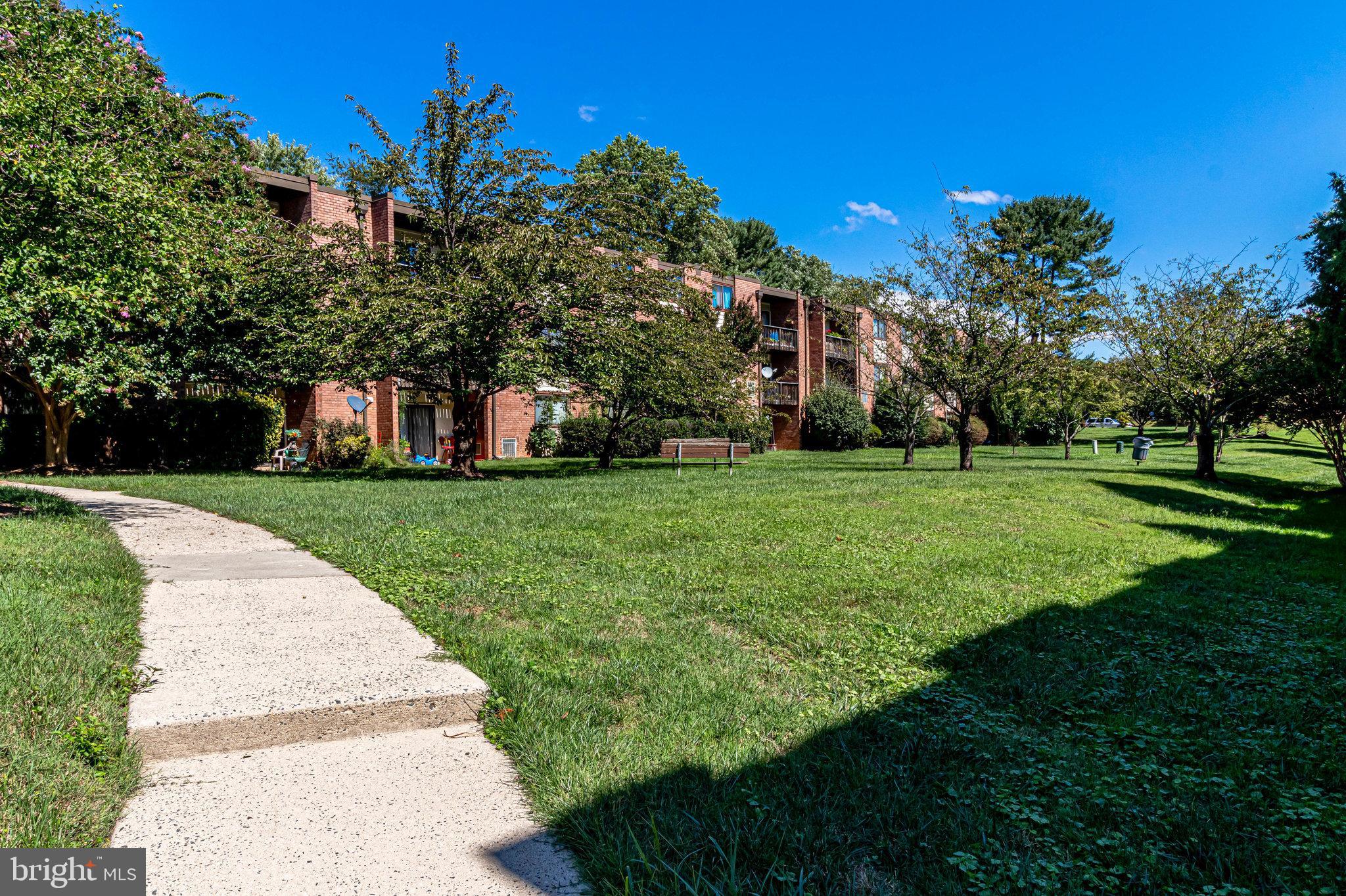 10720 W West Dr #303