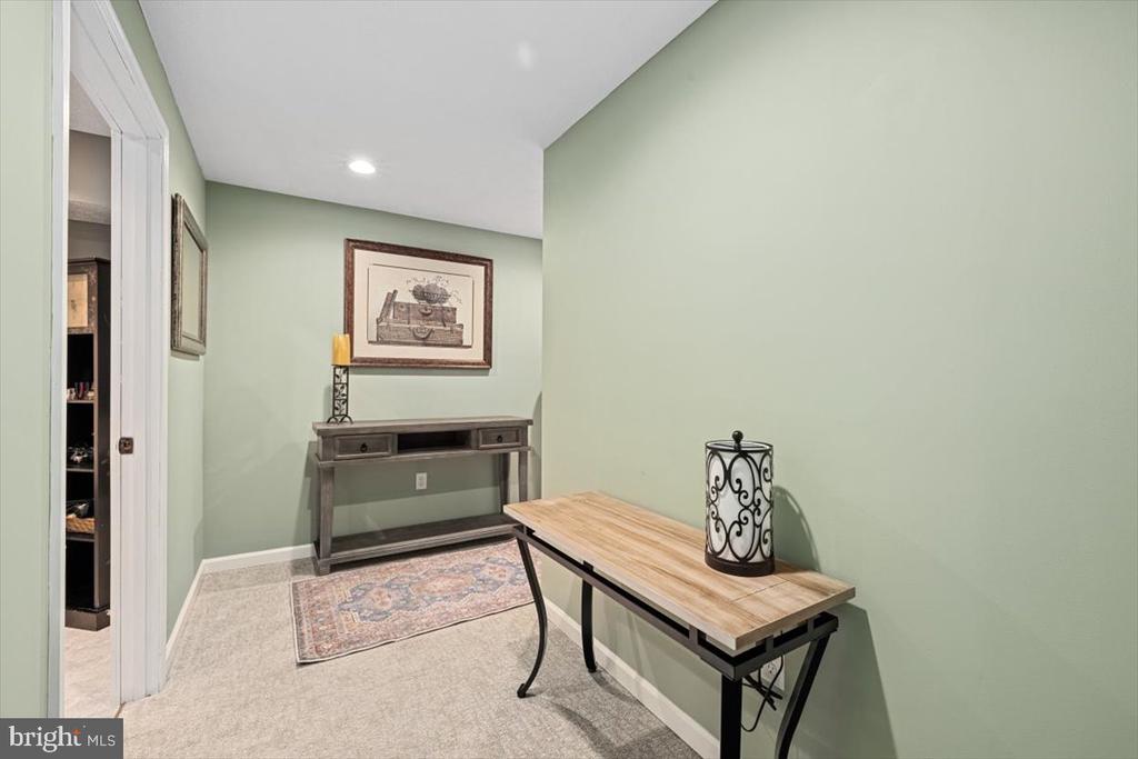 107 Dell Ct