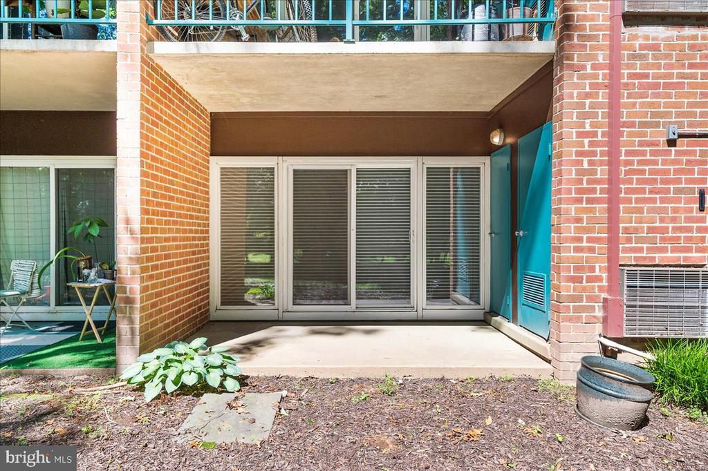 11814 BRETON COURT Unit: 1A
