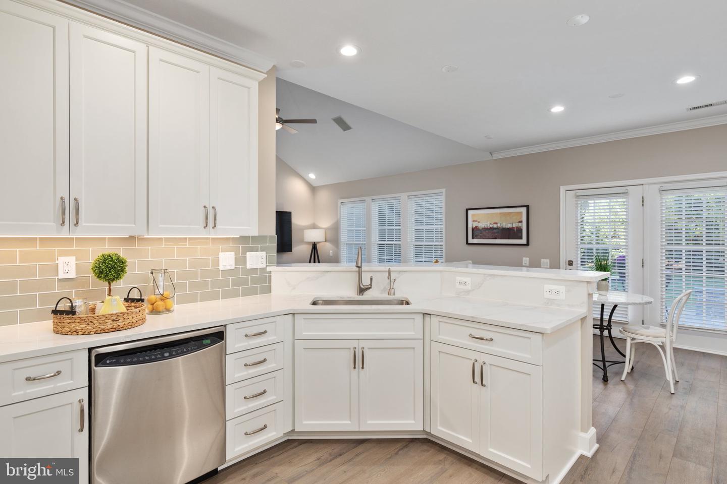 20732 Rock Harbor Cir