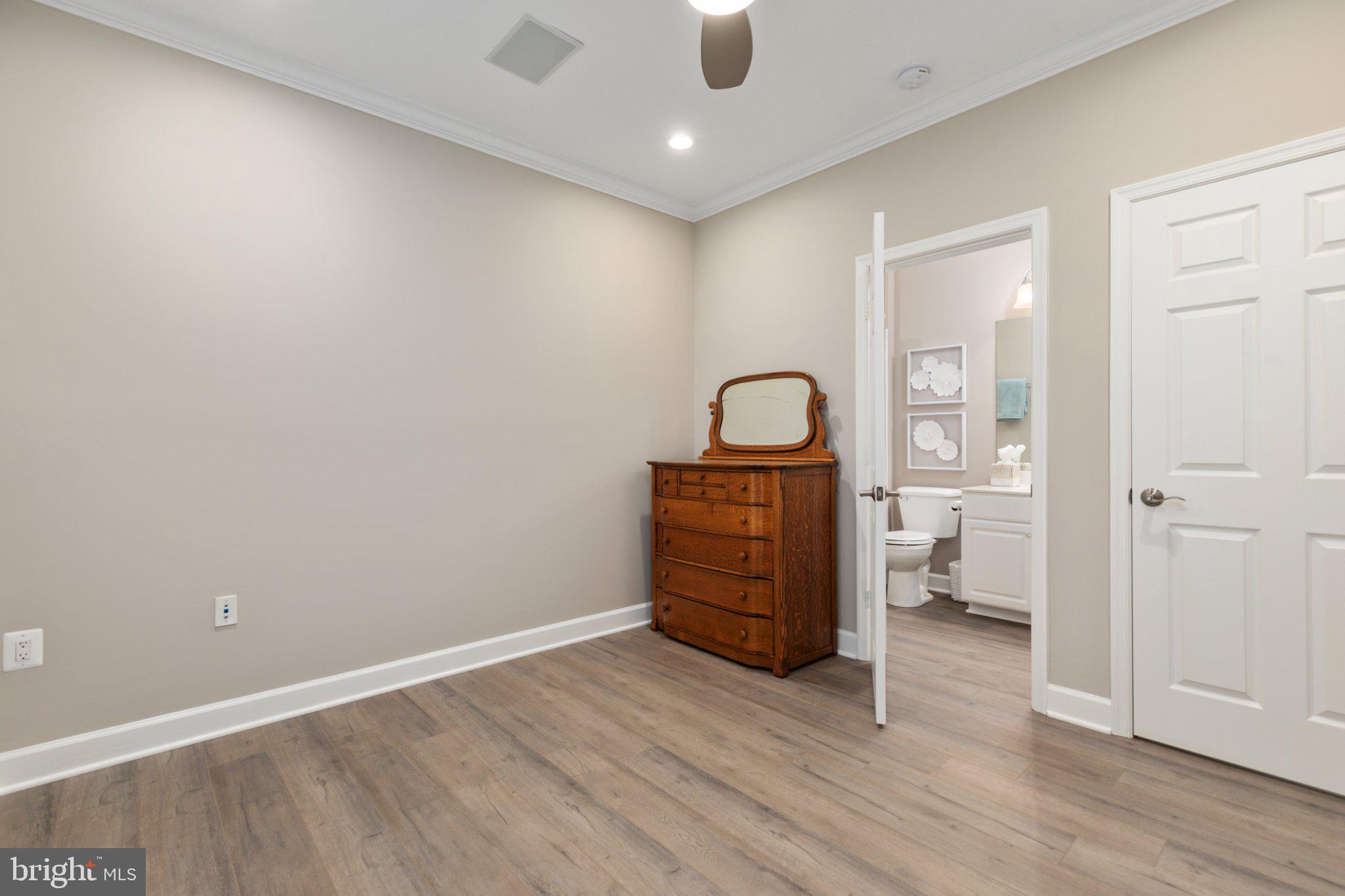 20732 Rock Harbor Cir