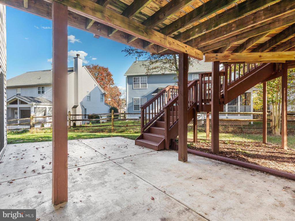 46427 Thornwood Ct
