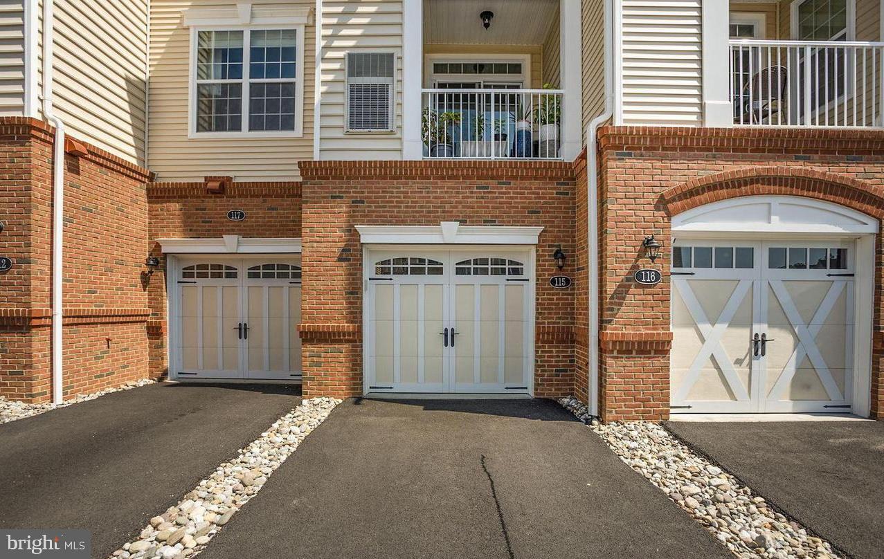 23235 Milltown Knoll Sq #115