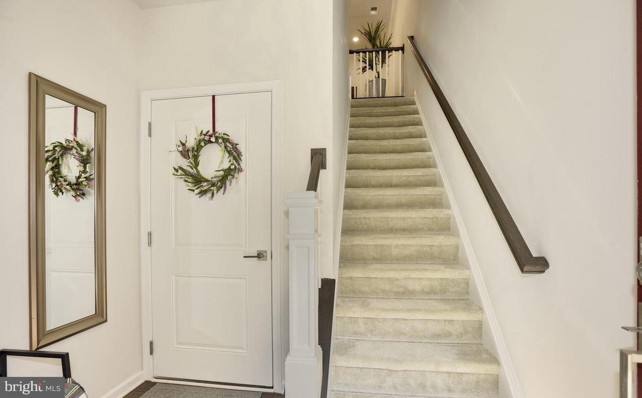 23235 Milltown Knoll Sq #115