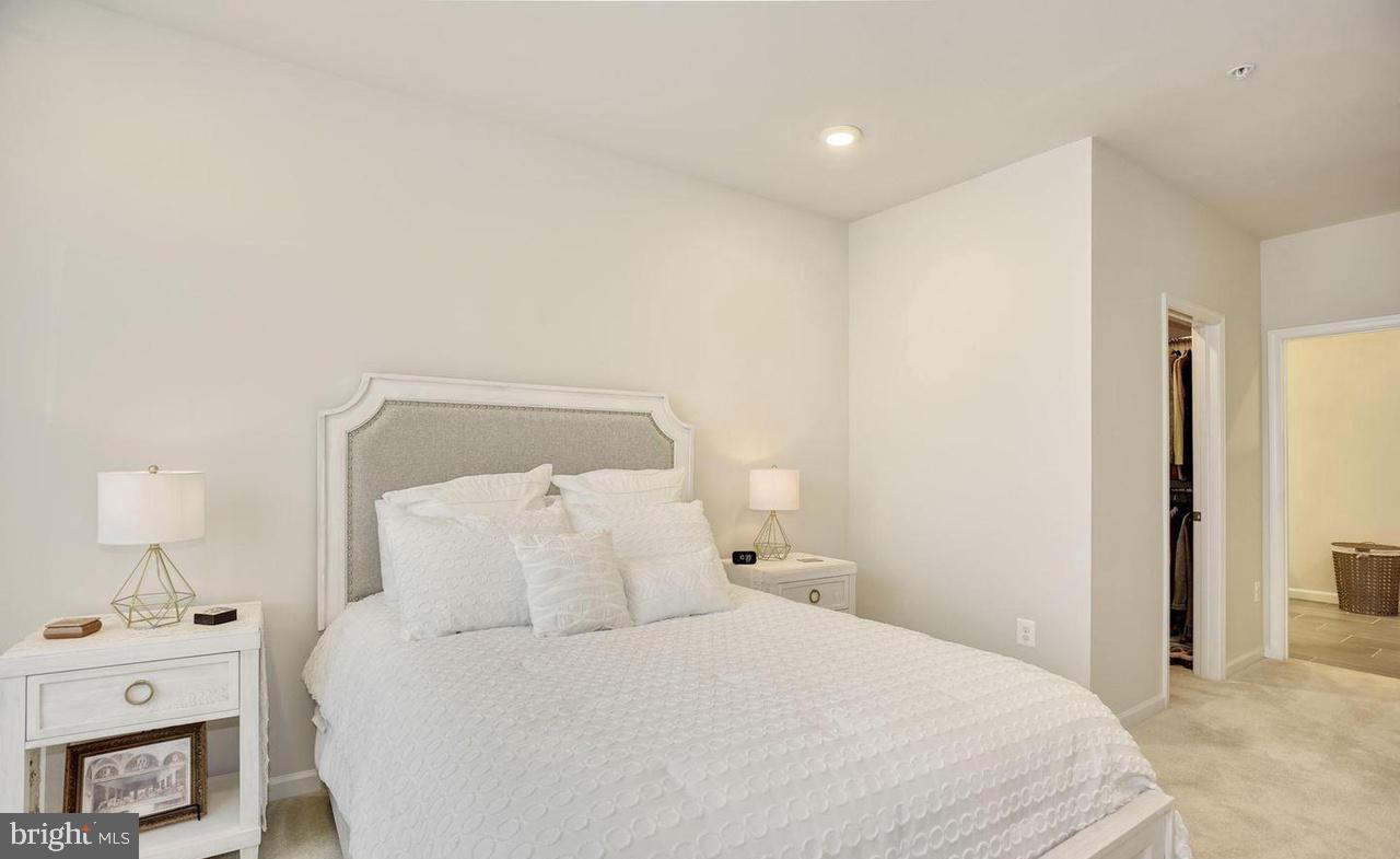 23235 Milltown Knoll Sq #115