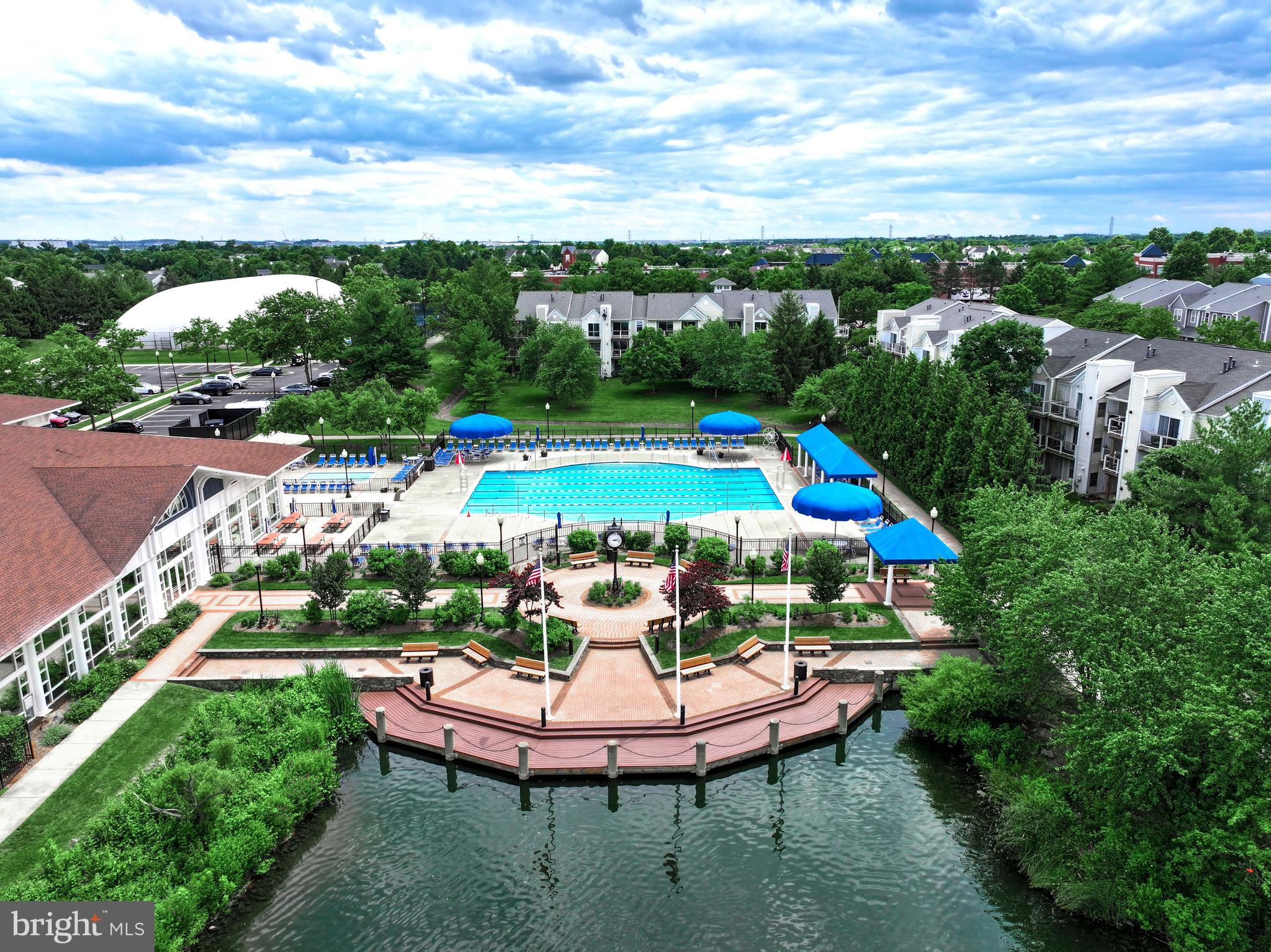 21022 Rocky Knoll Sq #305