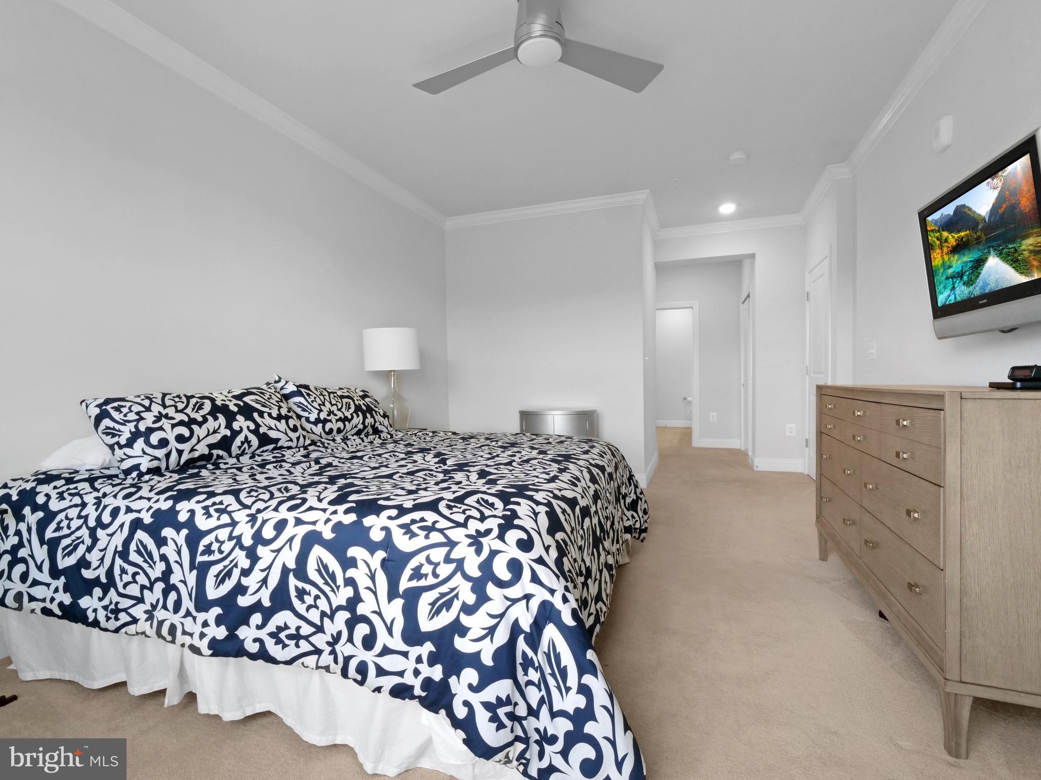 21022 Rocky Knoll Sq #305