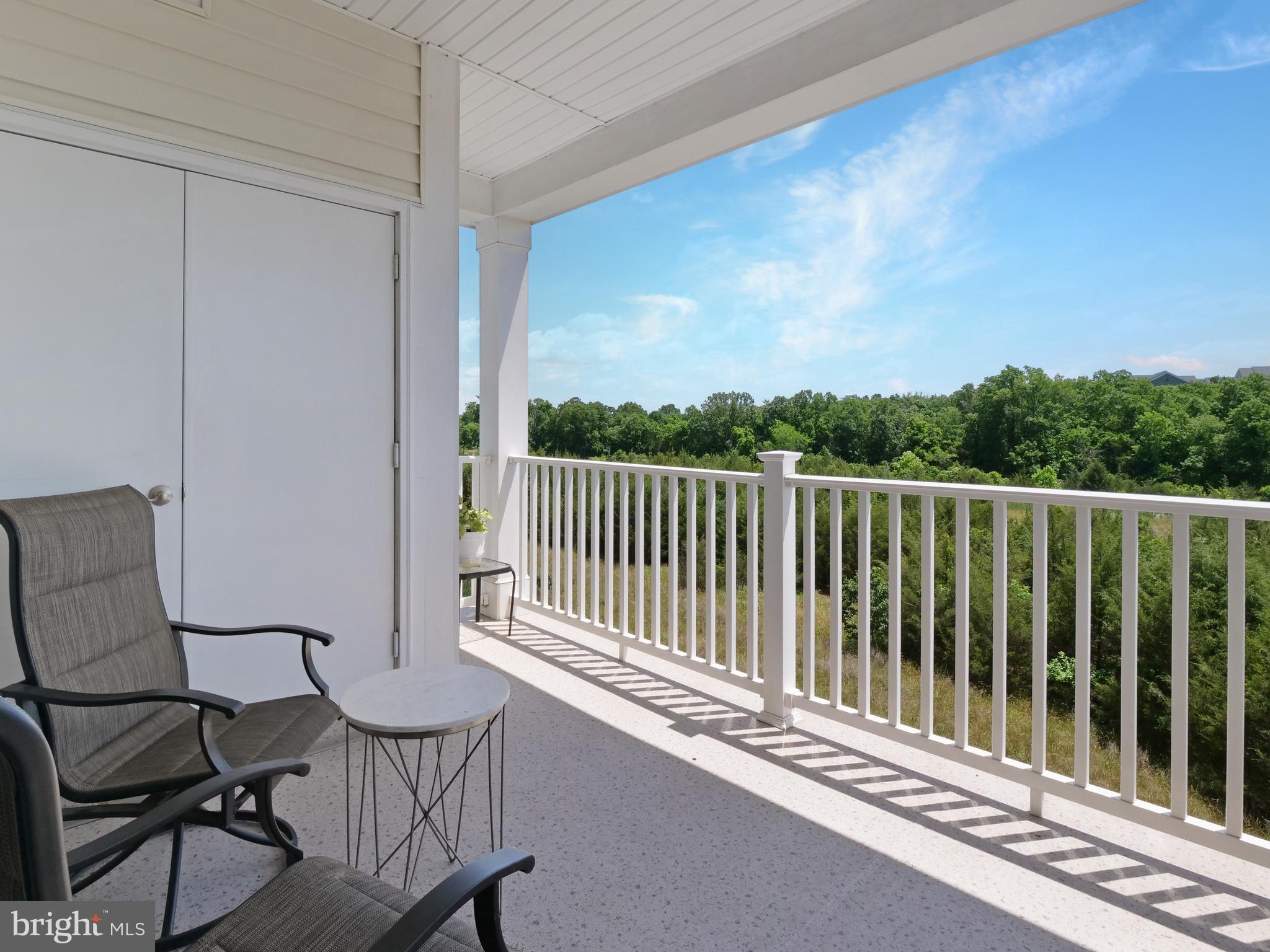 21022 Rocky Knoll Sq #305