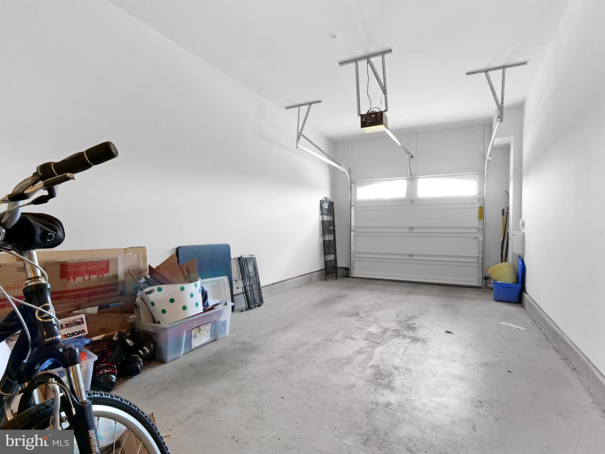 21022 Rocky Knoll Sq #305