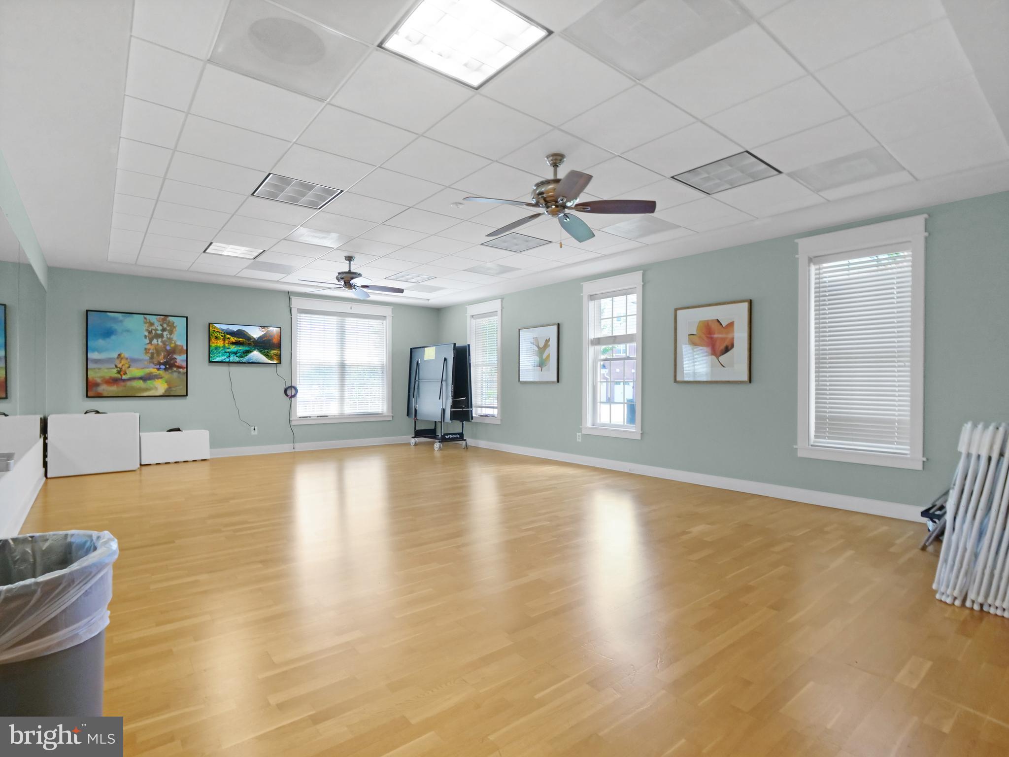 21022 Rocky Knoll Sq #305