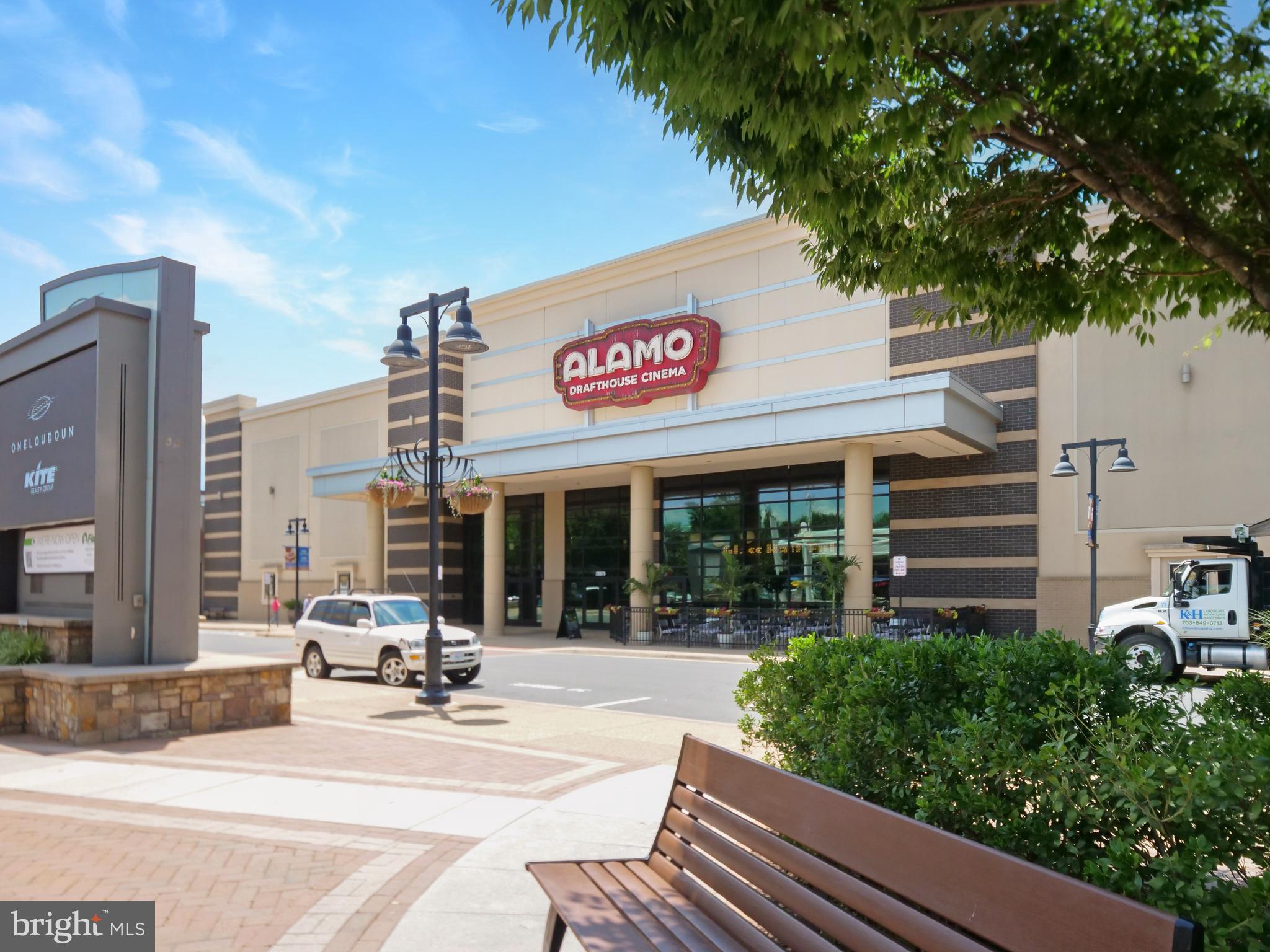 21022 Rocky Knoll Sq #305