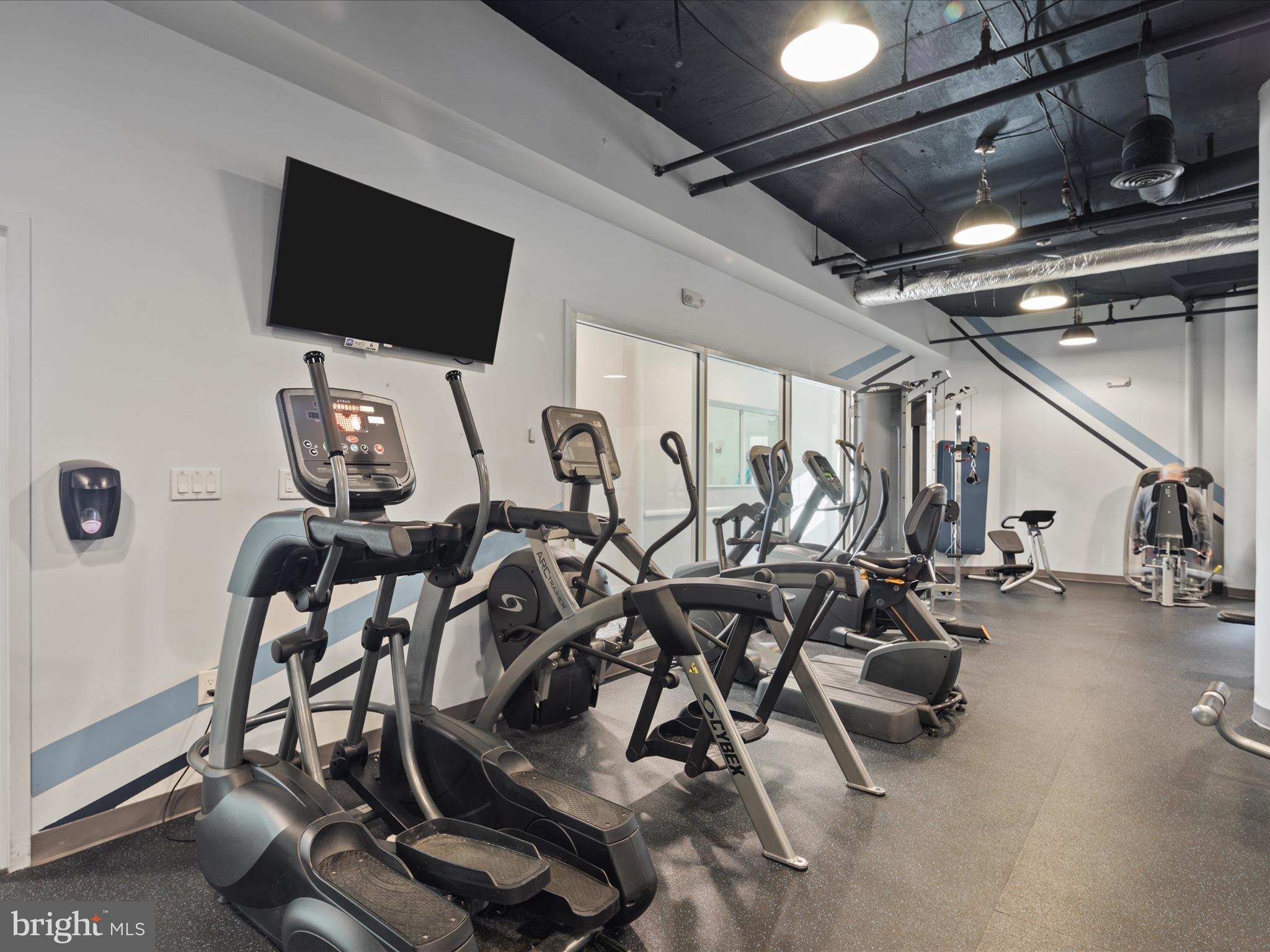 19360 Magnolia Grove Sq #308