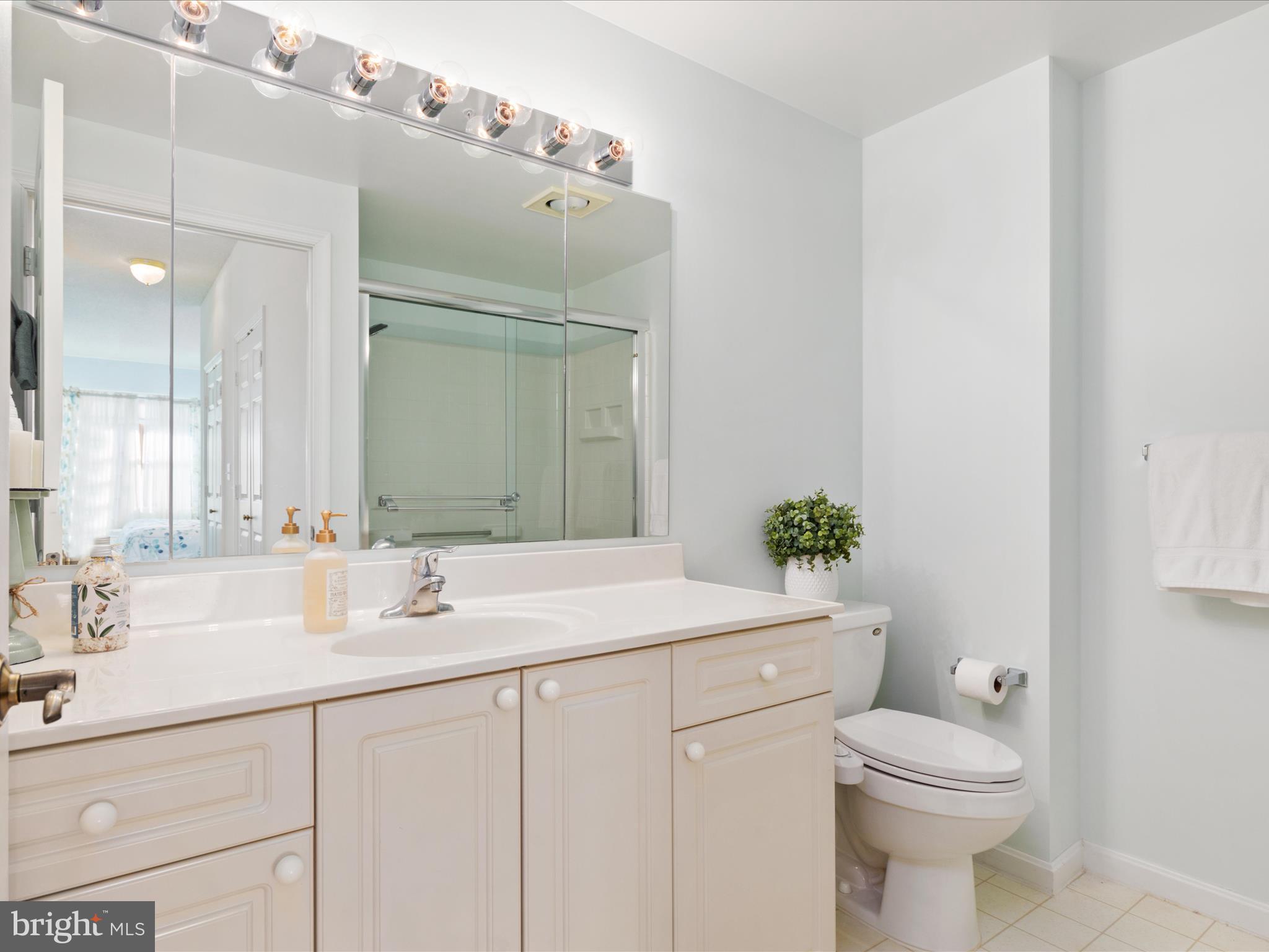 19360 Magnolia Grove Sq #308