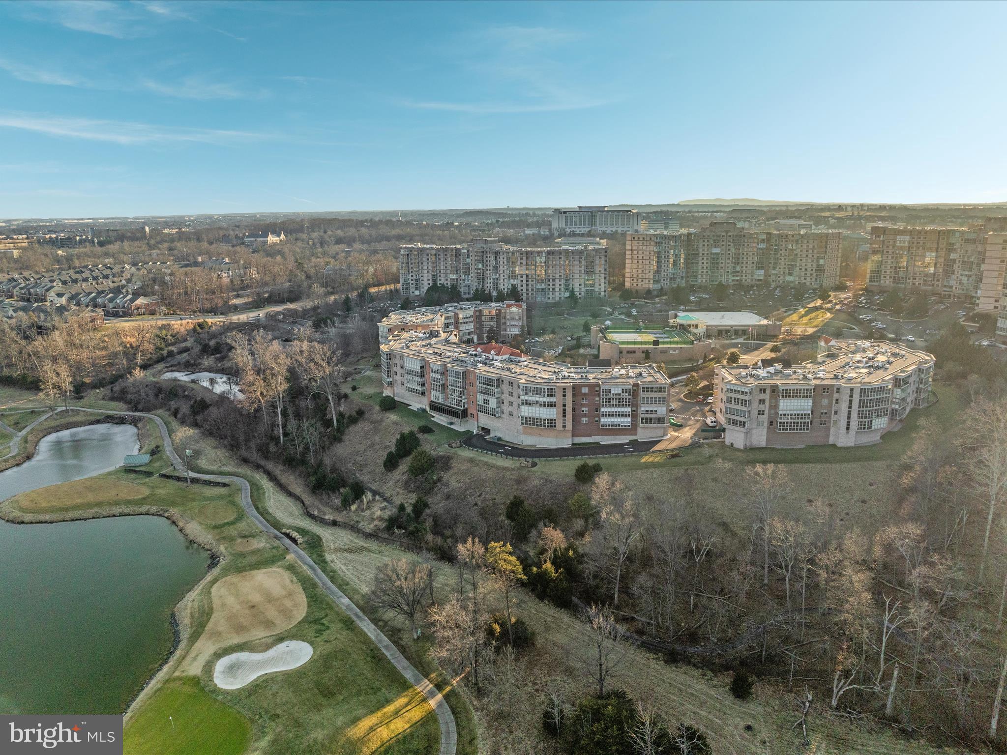 19360 Magnolia Grove Sq #308