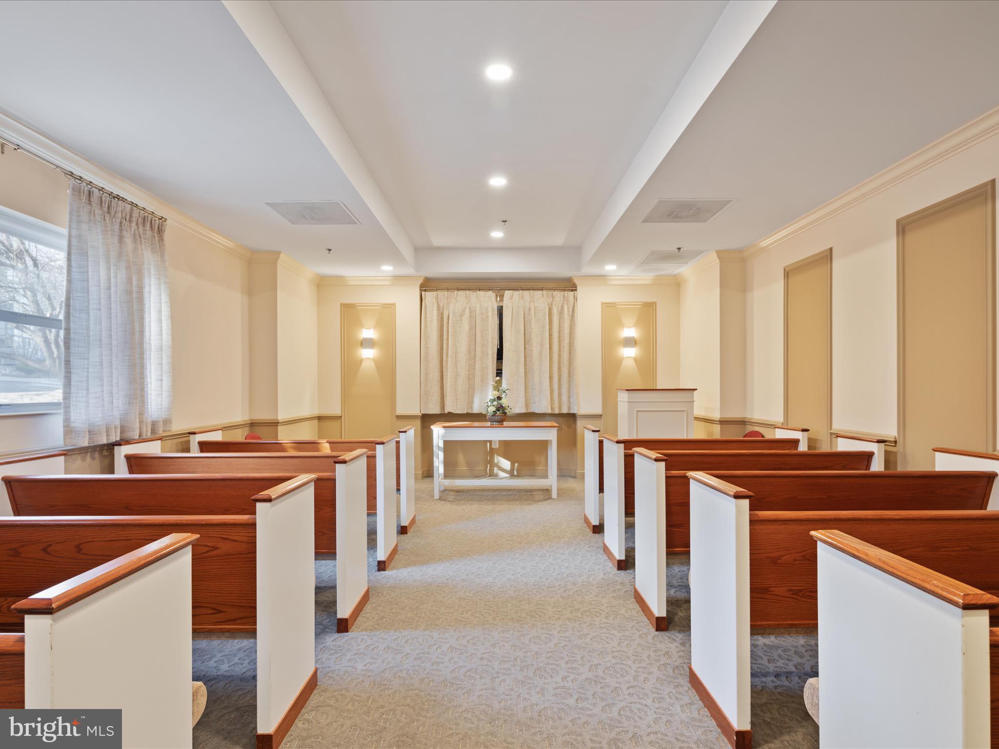 19360 Magnolia Grove Sq #308