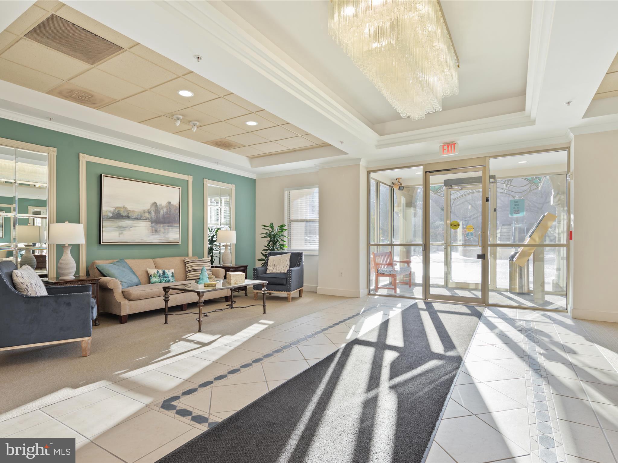 19360 Magnolia Grove Sq #308