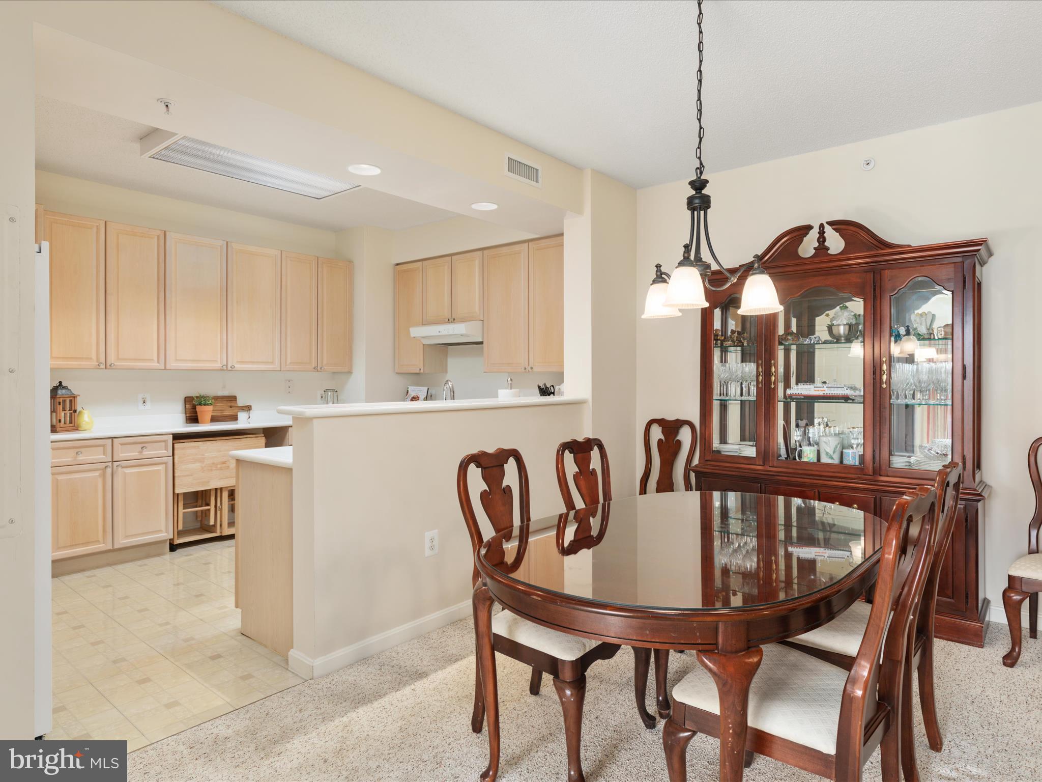 19360 Magnolia Grove Sq #308