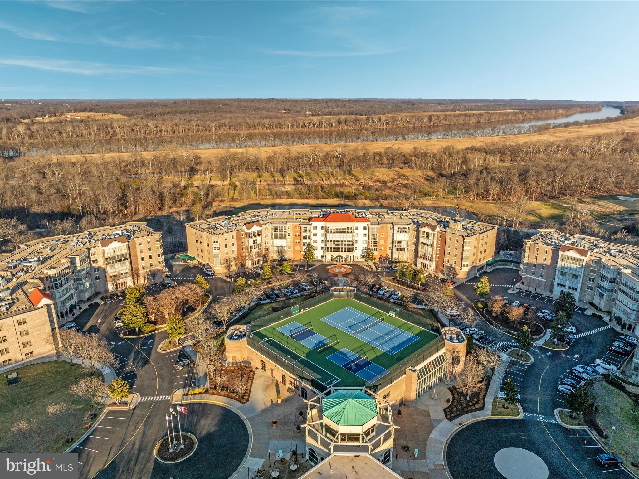 19360 Magnolia Grove Sq #308