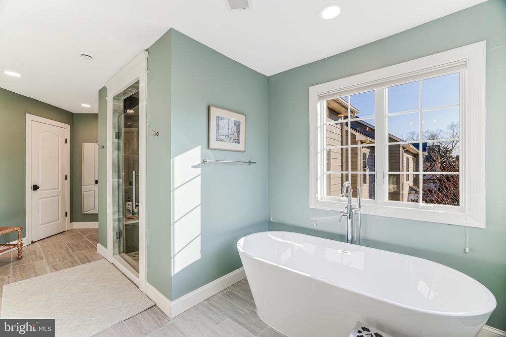 19247 Mill Site Pl